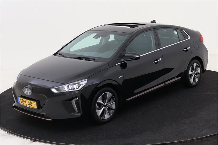 hyundai ioniq 2018 kmhc851hfju022975