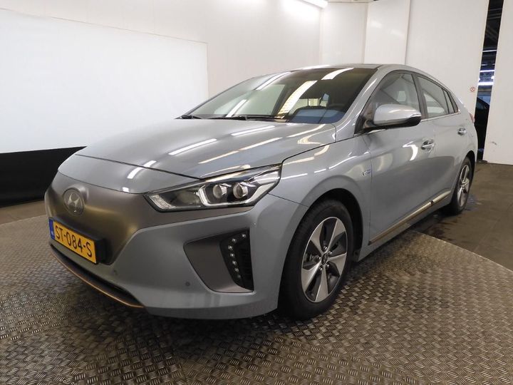 hyundai ioniq 2018 kmhc851hfju028221