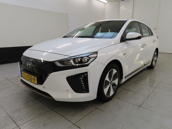 hyundai ioniq 2018 kmhc851hfju031384