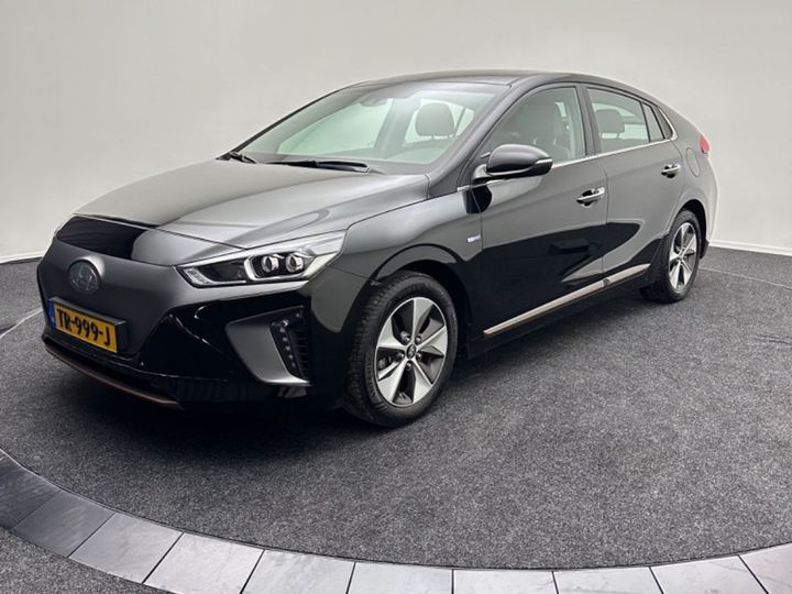 hyundai ioniq 2018 kmhc851hfju031395