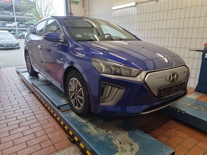 hyundai ioniq 2021 kmhc851jfmu076646