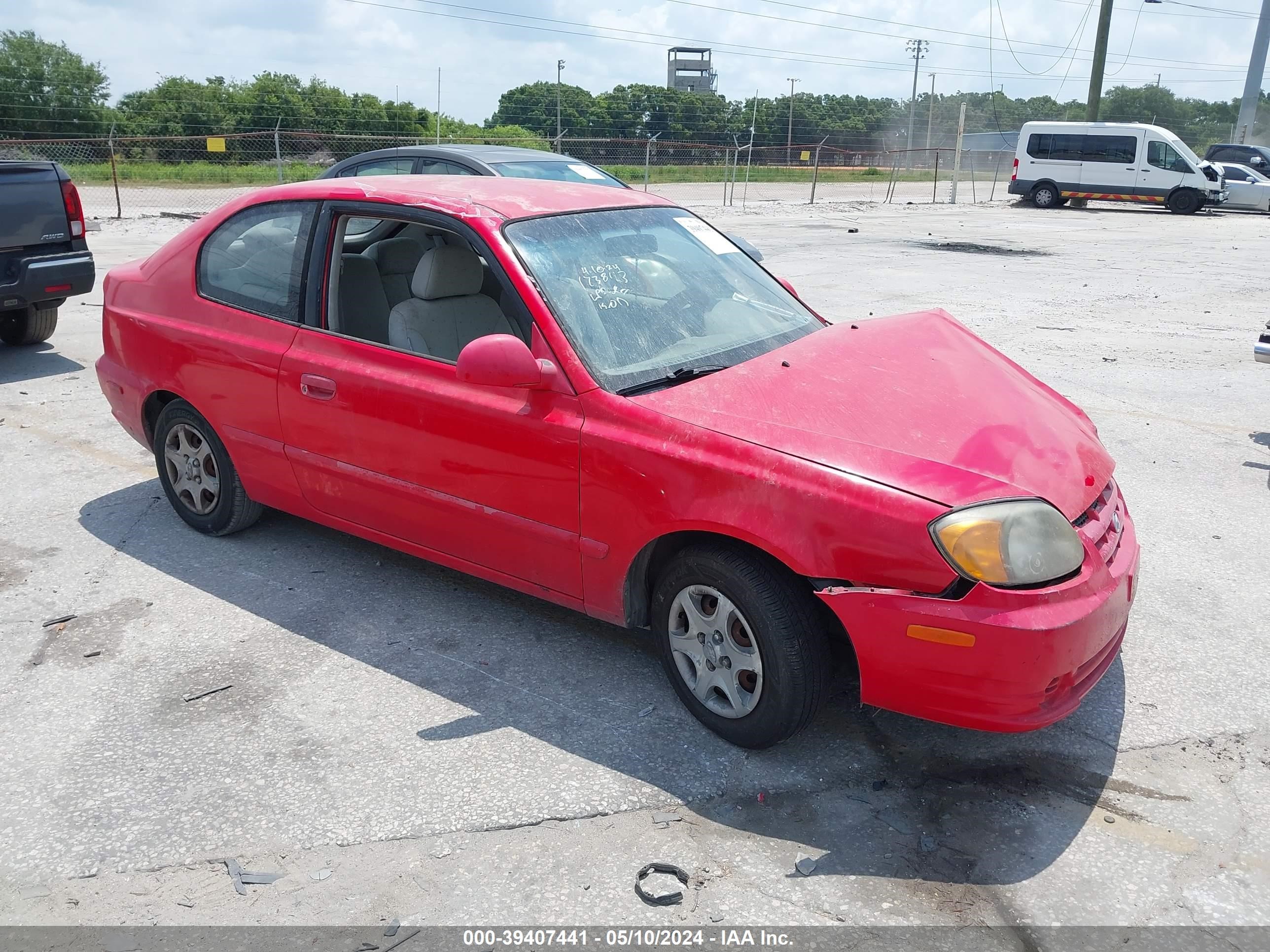 hyundai accent 2005 kmhcg35c25u358726