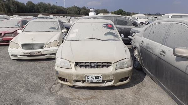 hyundai accent 2002 kmhcg41g42u294697