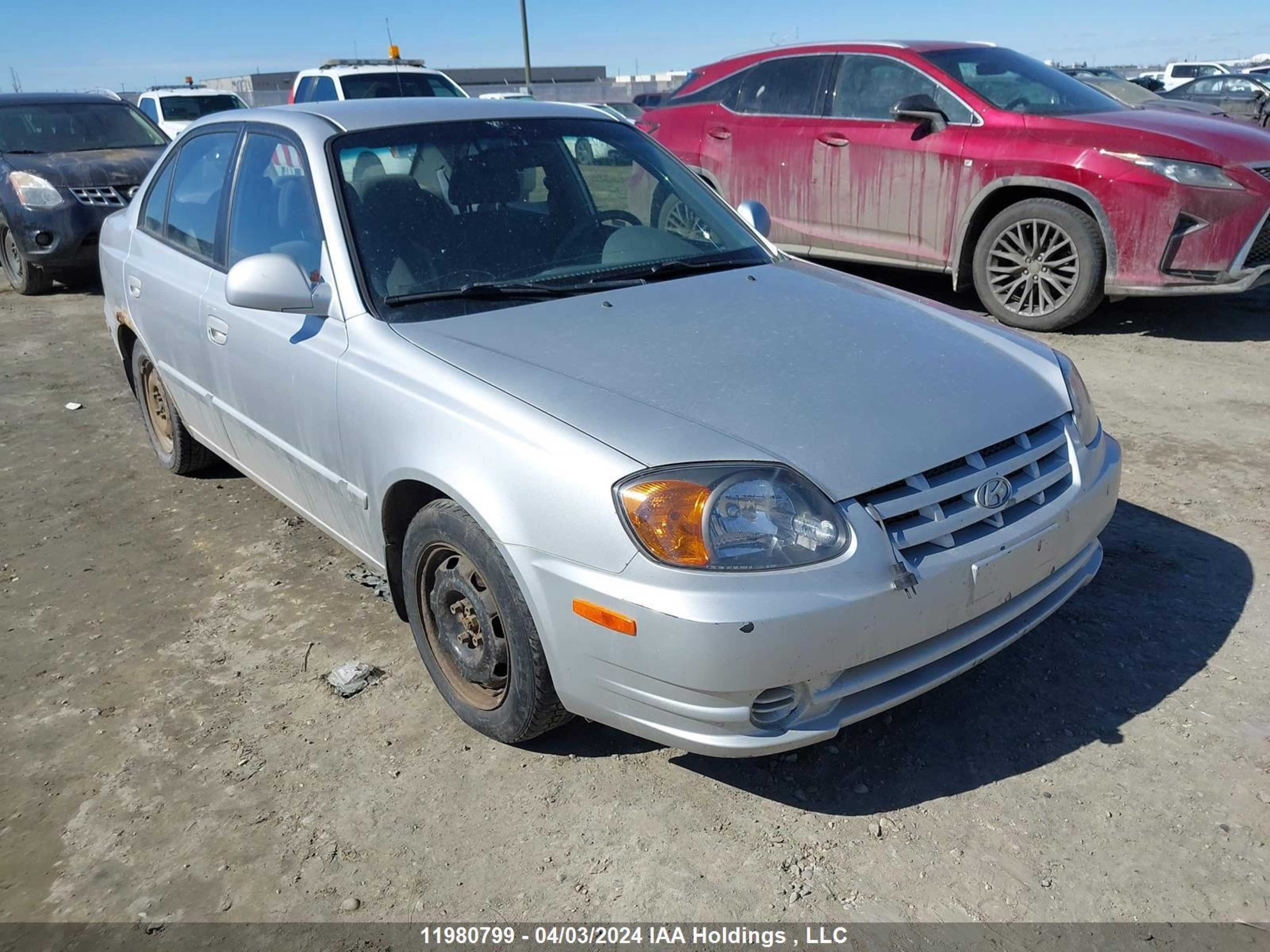 hyundai accent 2004 kmhcg45c74u525800