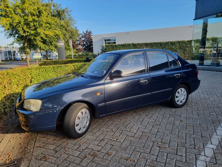 hyundai accent 2002 kmhcg51fp2u152648