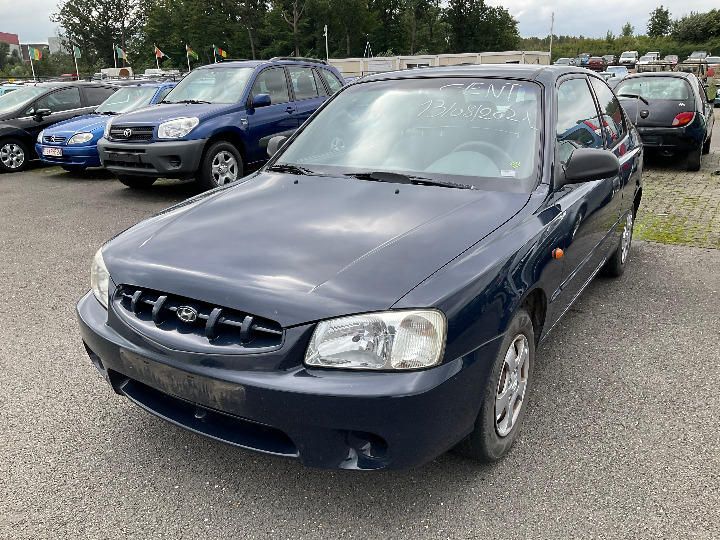 hyundai accent hatchback 2003 kmhch31fpyu040979