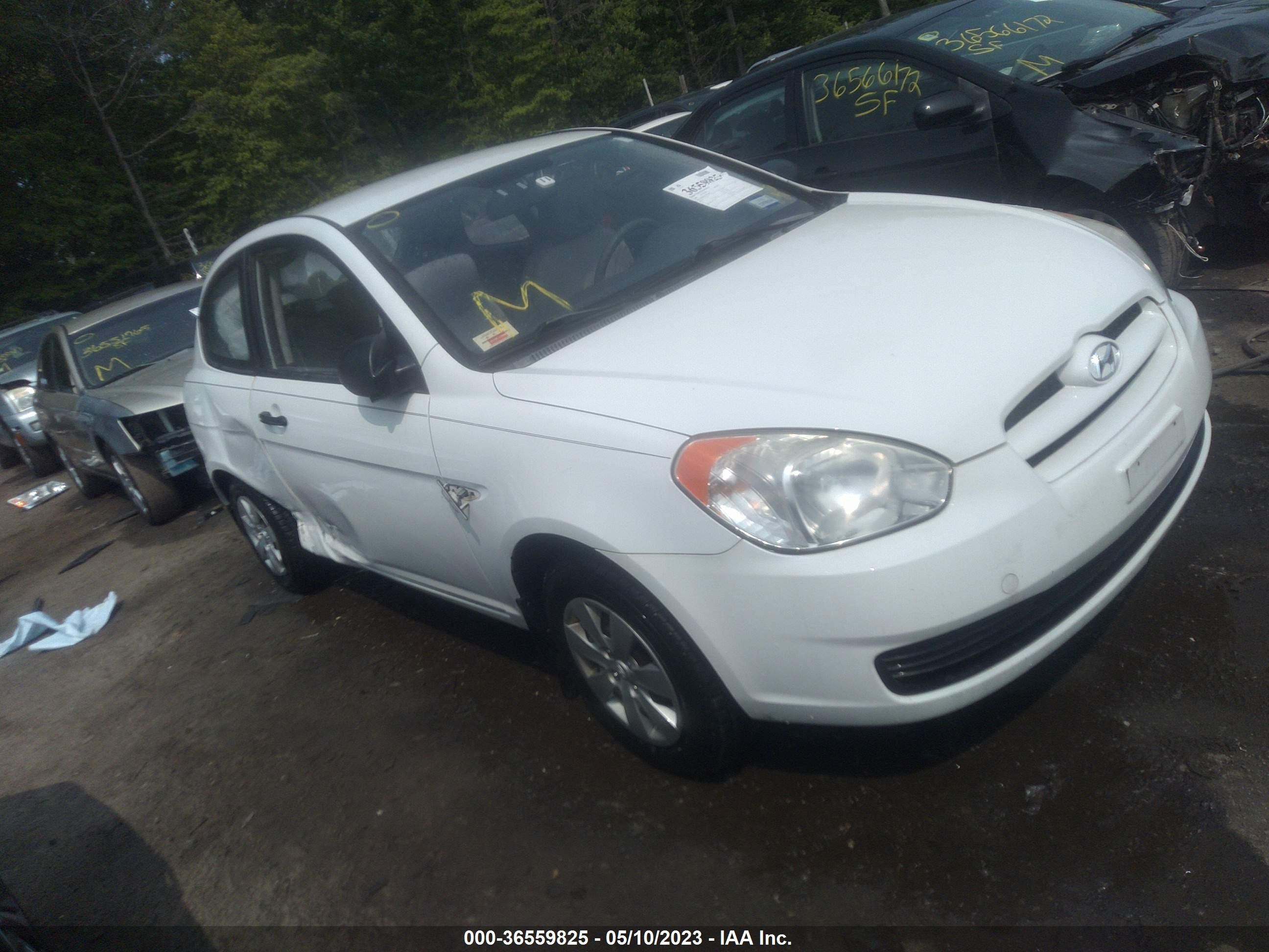 hyundai accent 2009 kmhcm36c79u138365