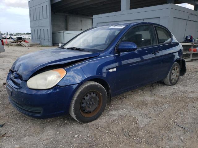 hyundai accent 2007 kmhcm36cx7u039682