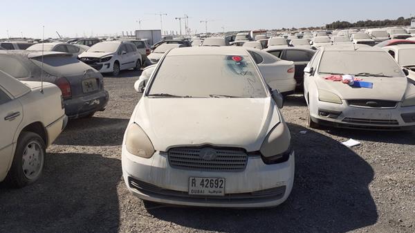 hyundai accent 2008 kmhcm41cx8u186339