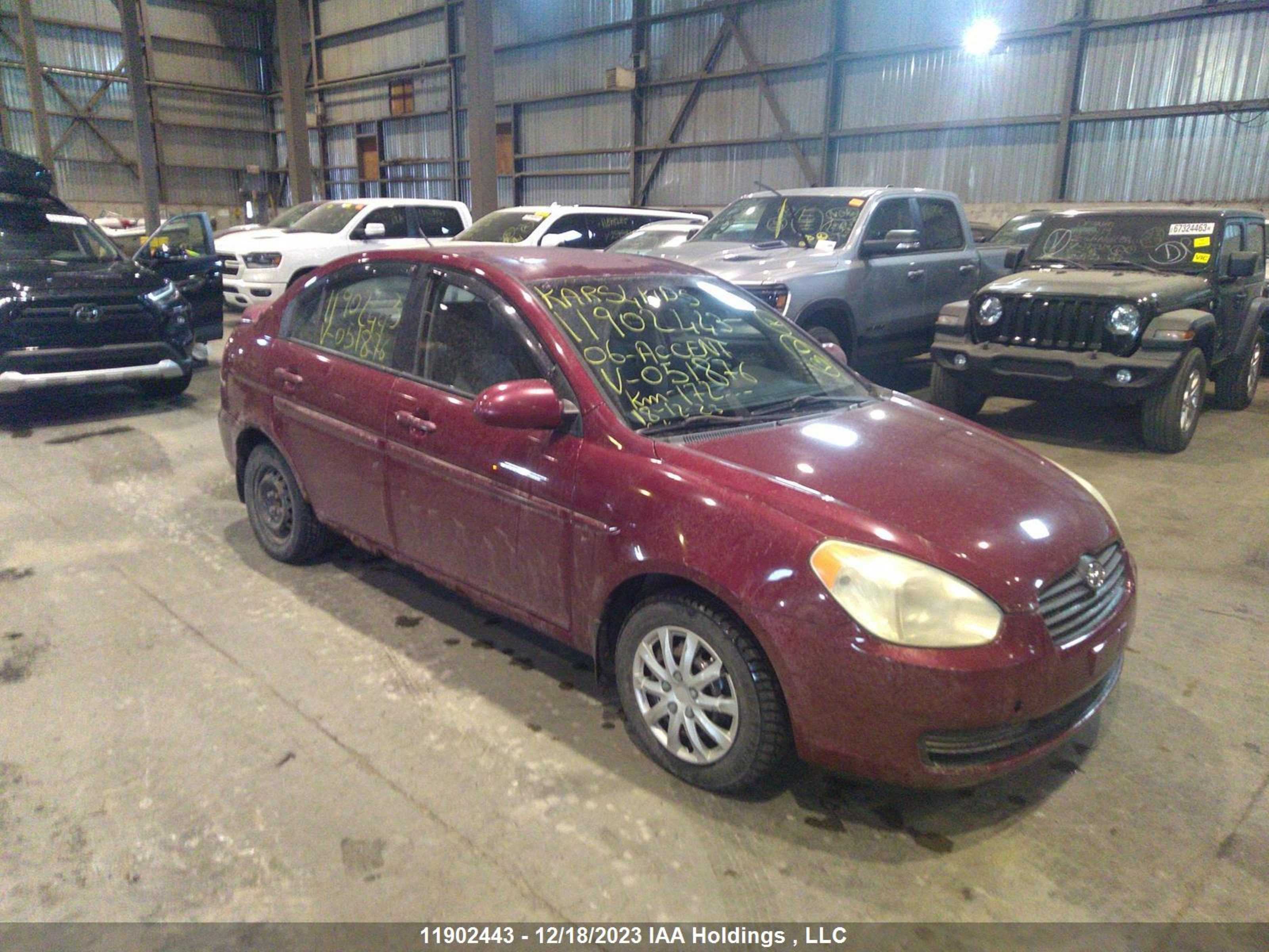 hyundai accent 2006 kmhcn45c26u051876