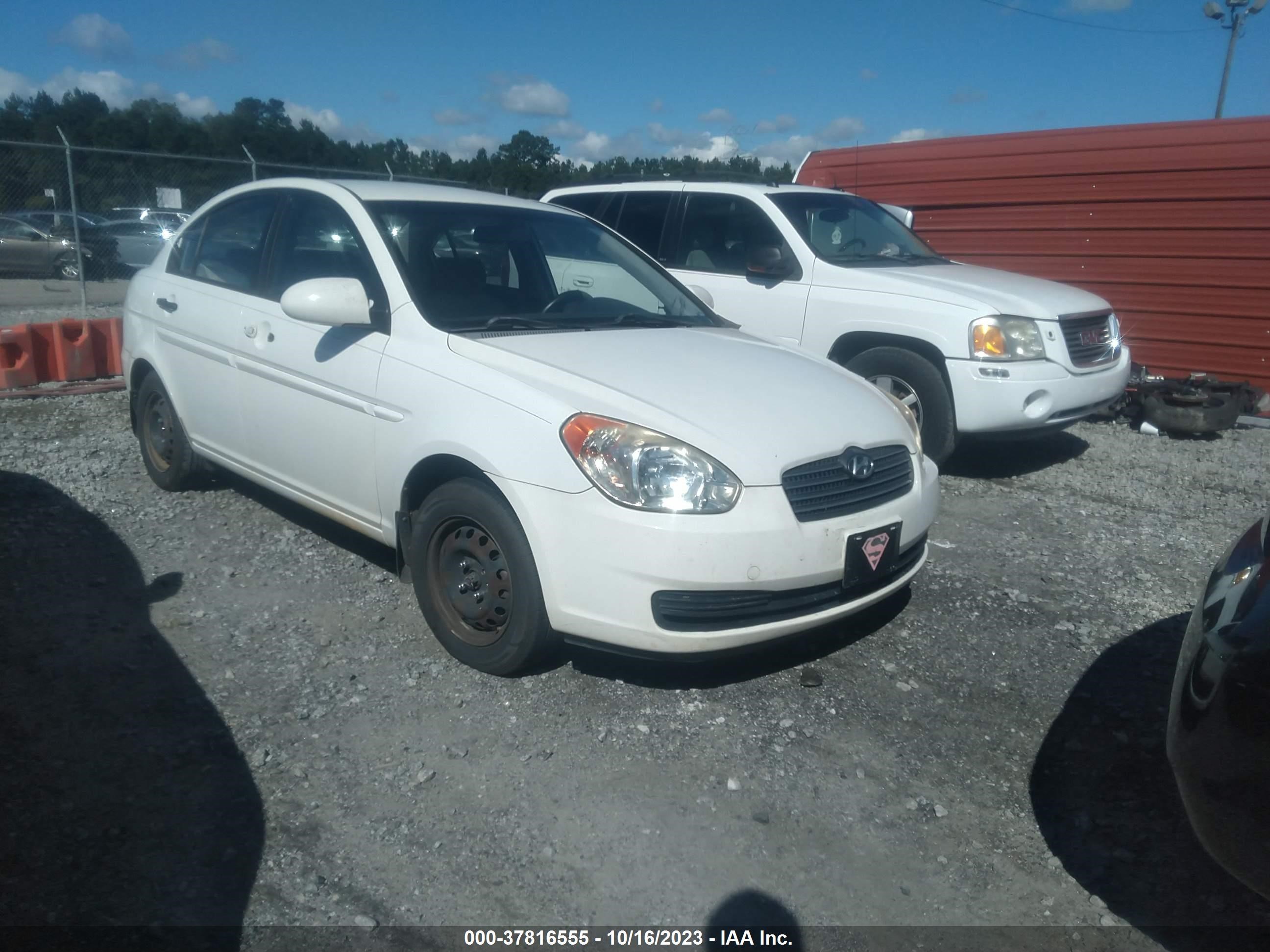 hyundai accent 2008 kmhcn46c08u190325