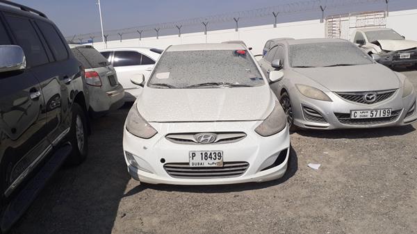 hyundai accent 2014 kmhct41d0eu552414