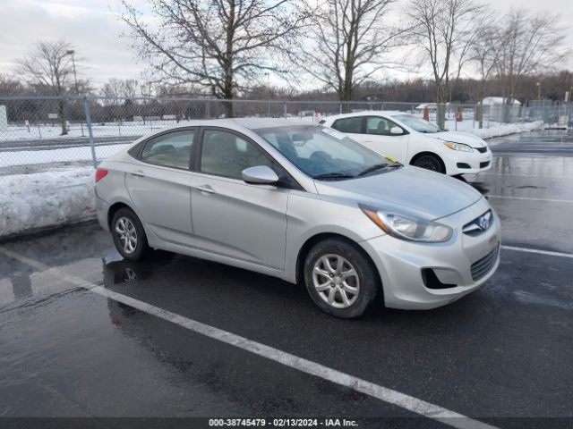 hyundai accent 2013 kmhct4ae8du563796