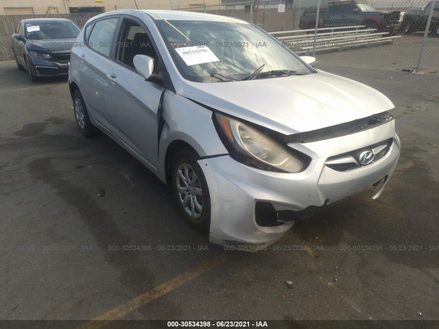 hyundai accent 2013 kmhct5ae4du066203