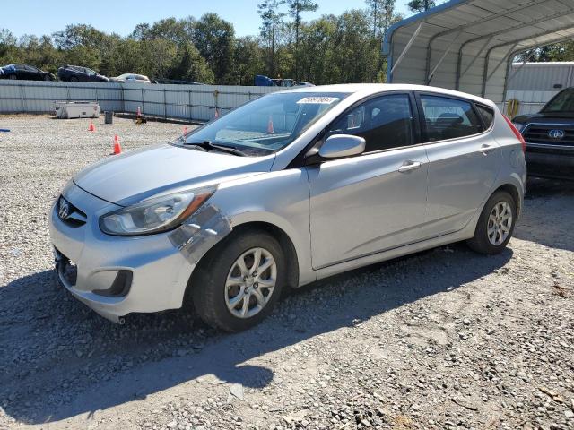 hyundai accent 2013 kmhct5ae4du094390