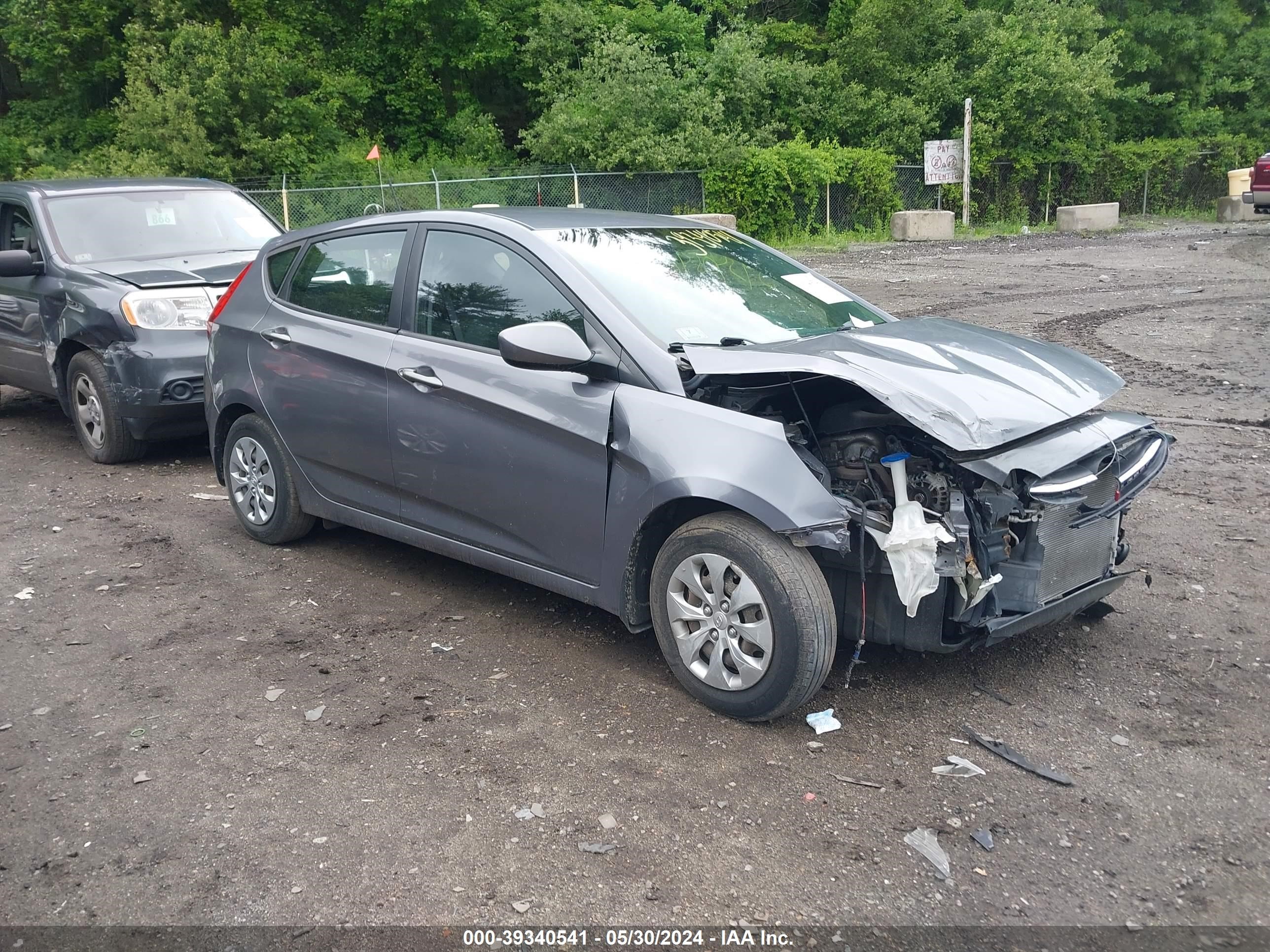 hyundai accent 2015 kmhct5ae7fu225296