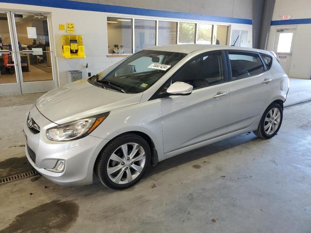 hyundai accent 2013 kmhcu5ae3du076704