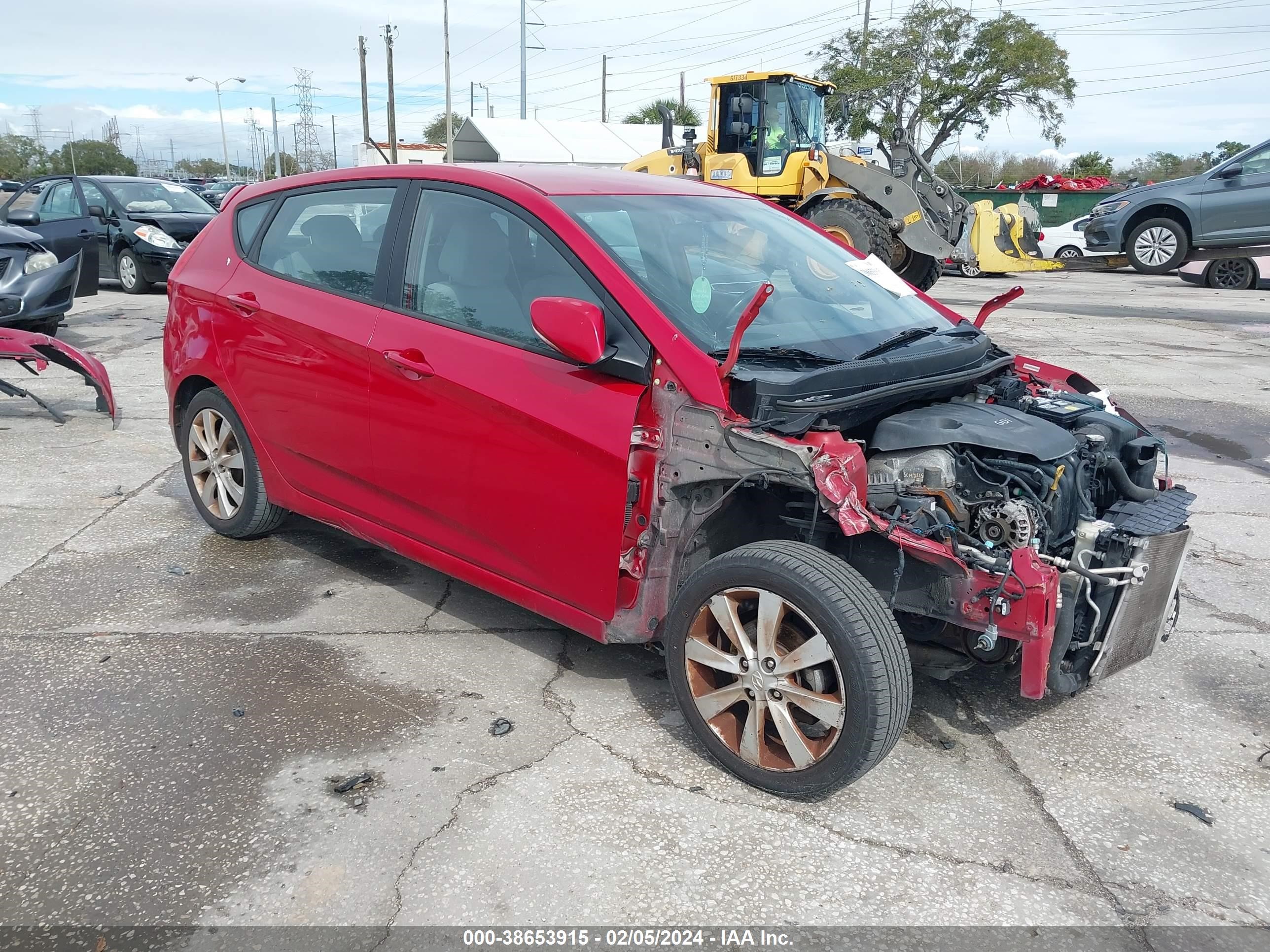 hyundai accent 2013 kmhcu5ae3du087041