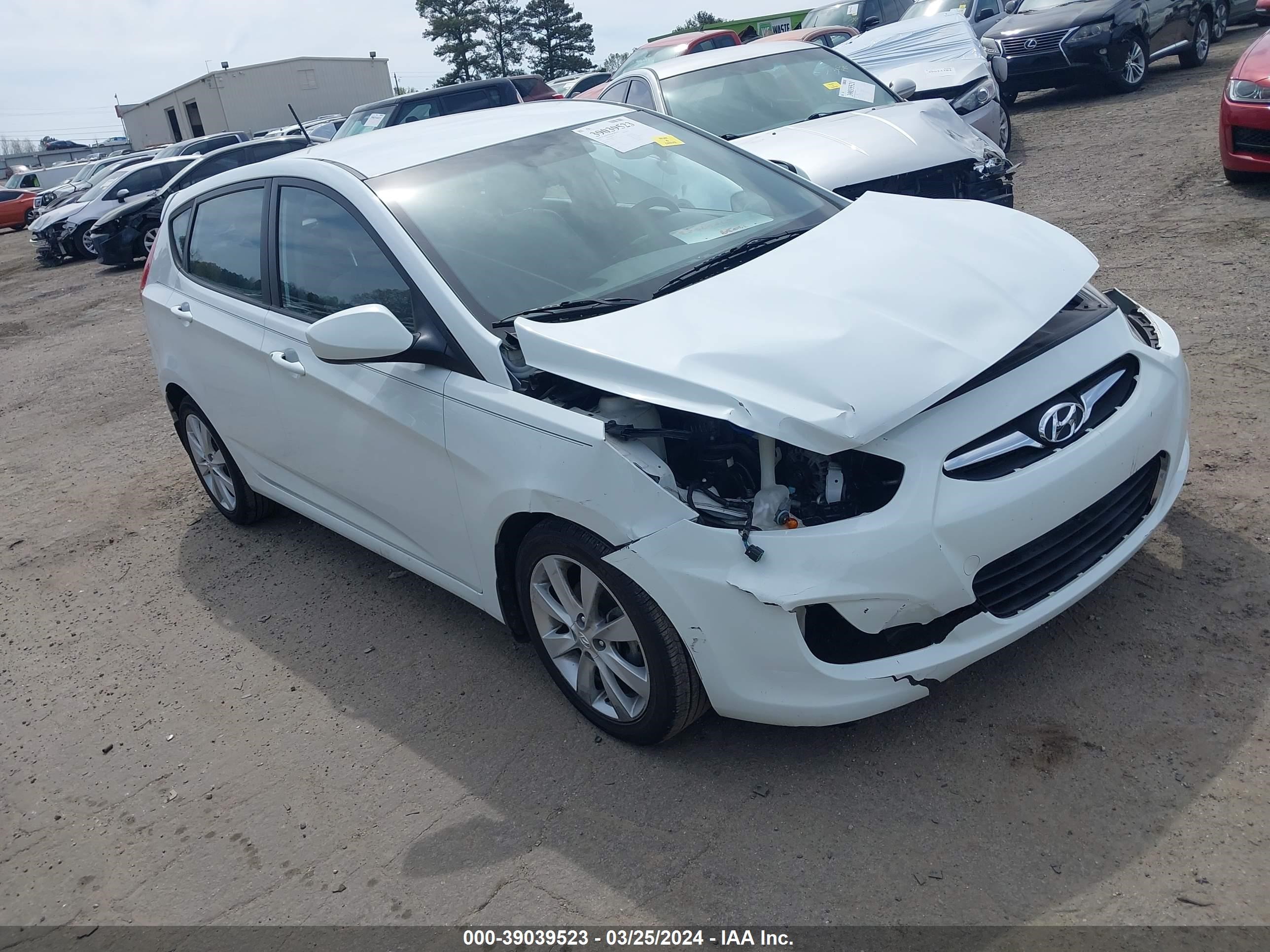 hyundai accent 2012 kmhcu5ae8cu032258