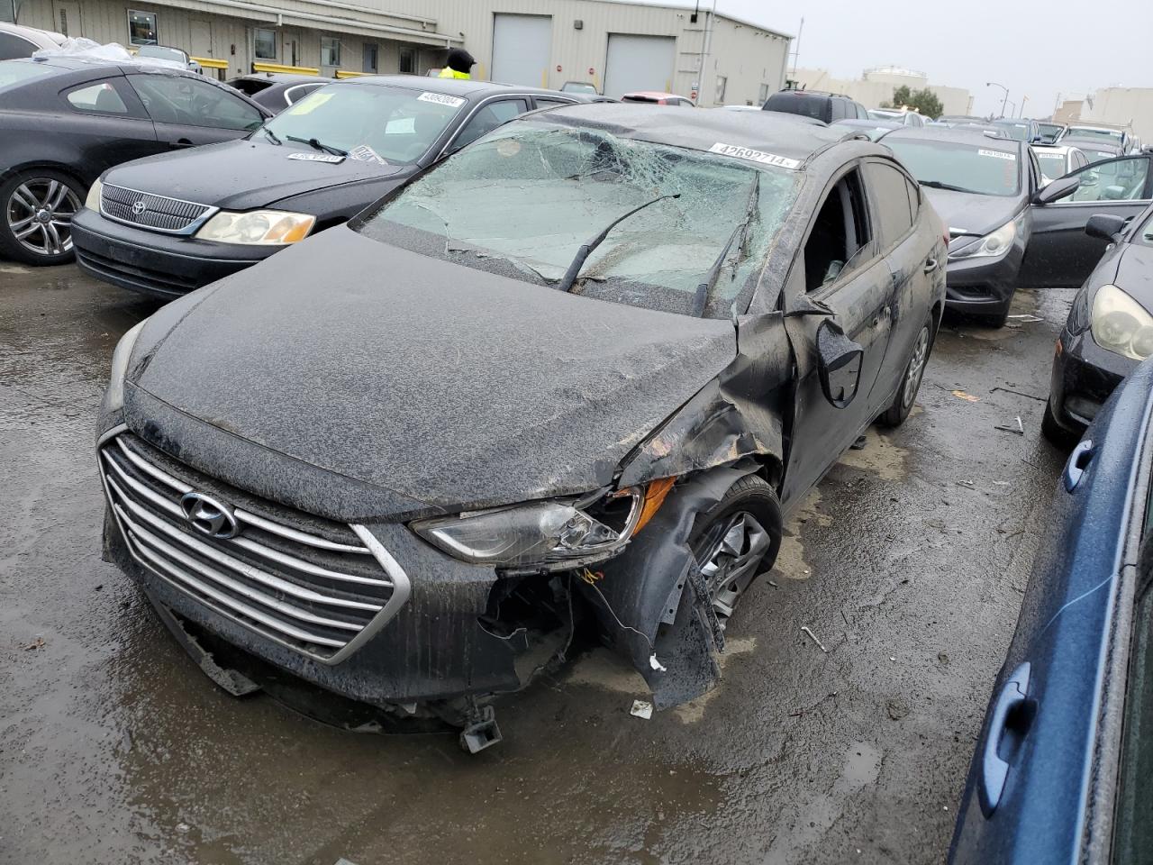 hyundai elantra 2018 kmhd74lf0ju501870