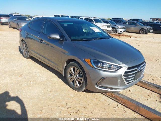 hyundai elantra 2017 kmhd84lf2hu371677