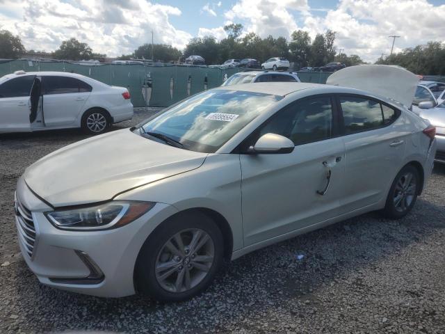 hyundai elantra se 2017 kmhd84lf3hu177546