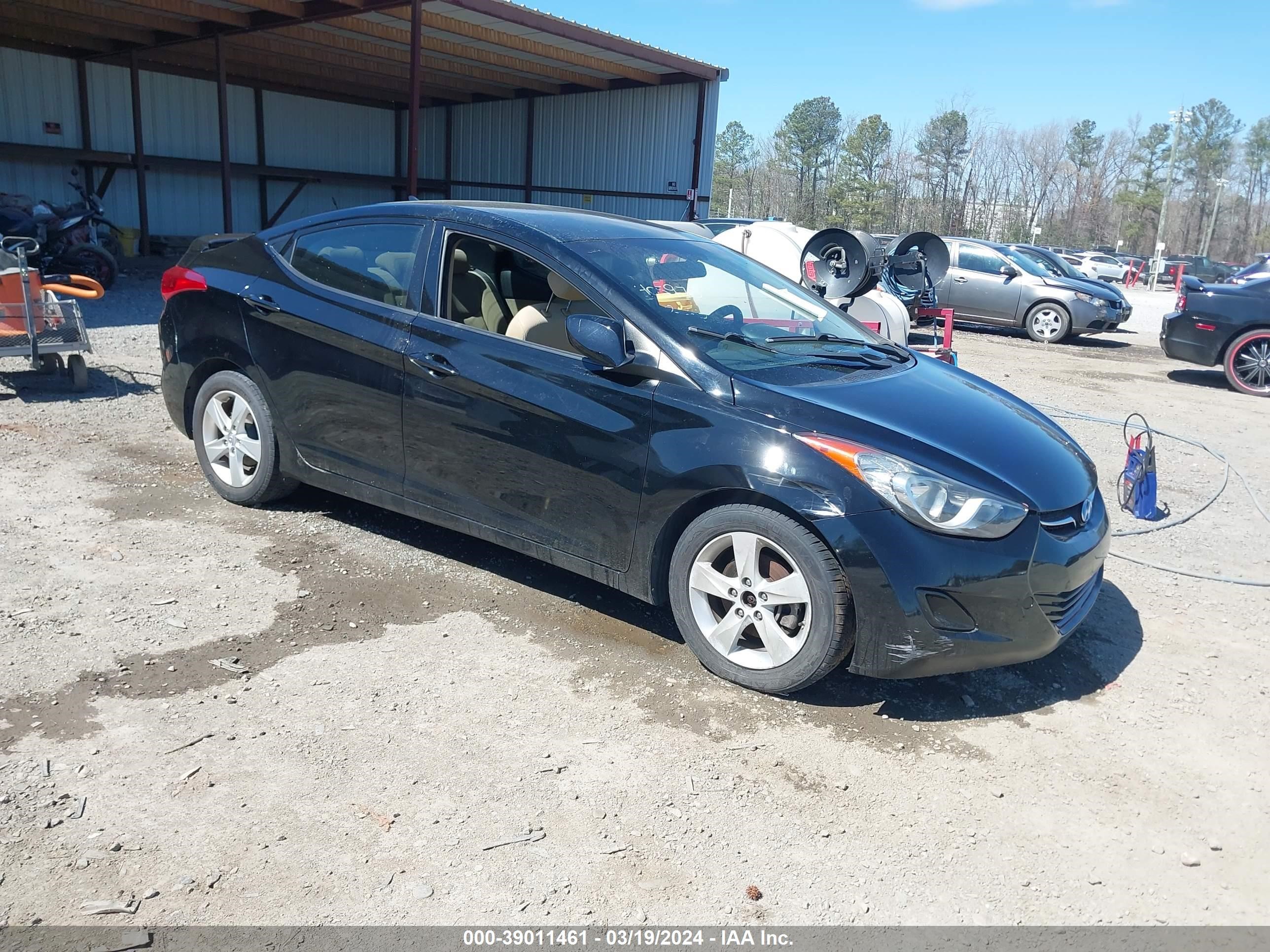 hyundai elantra 2013 kmhdh4ae6du732249