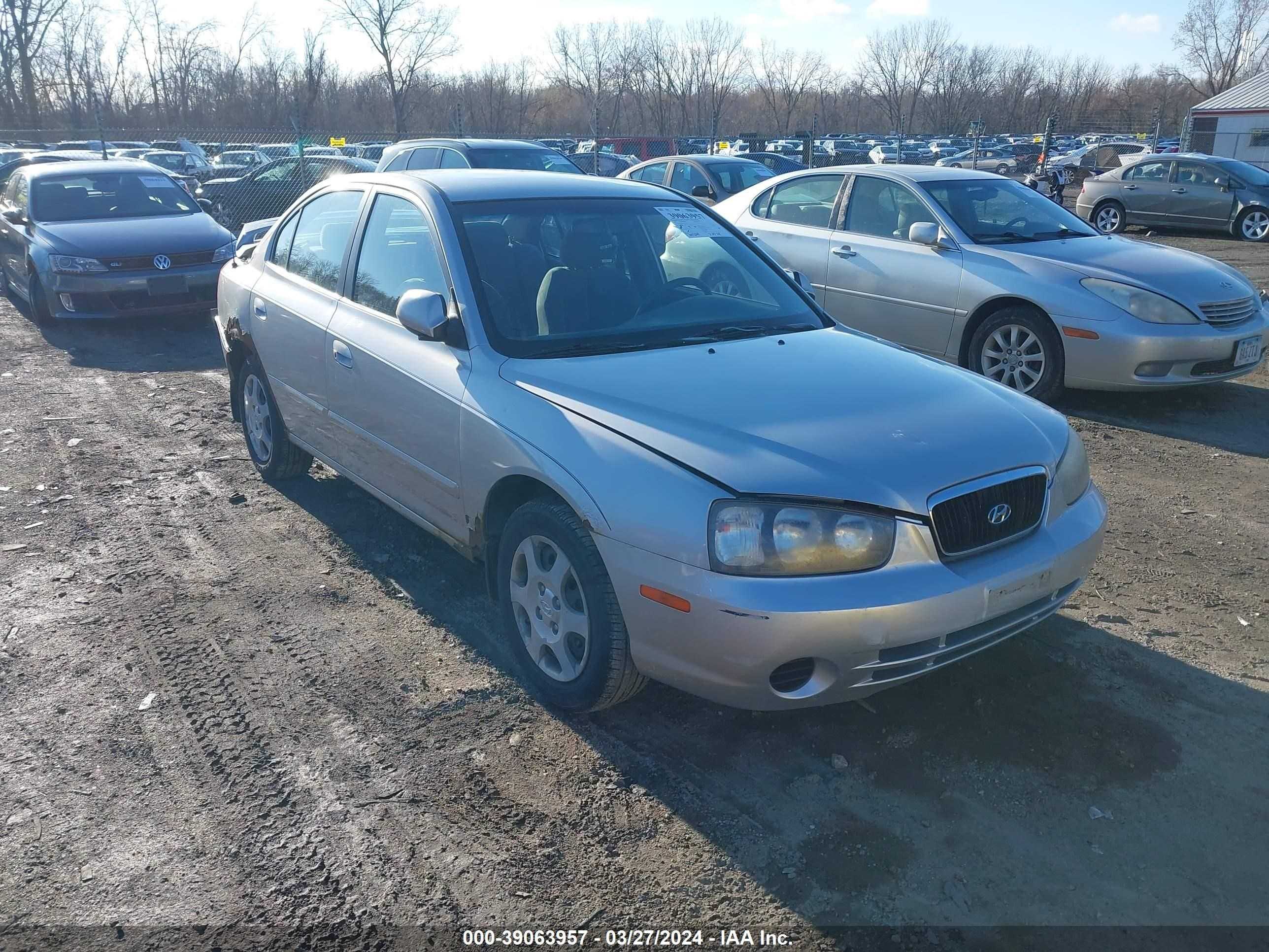 hyundai elantra 2002 kmhdn45d12u412103