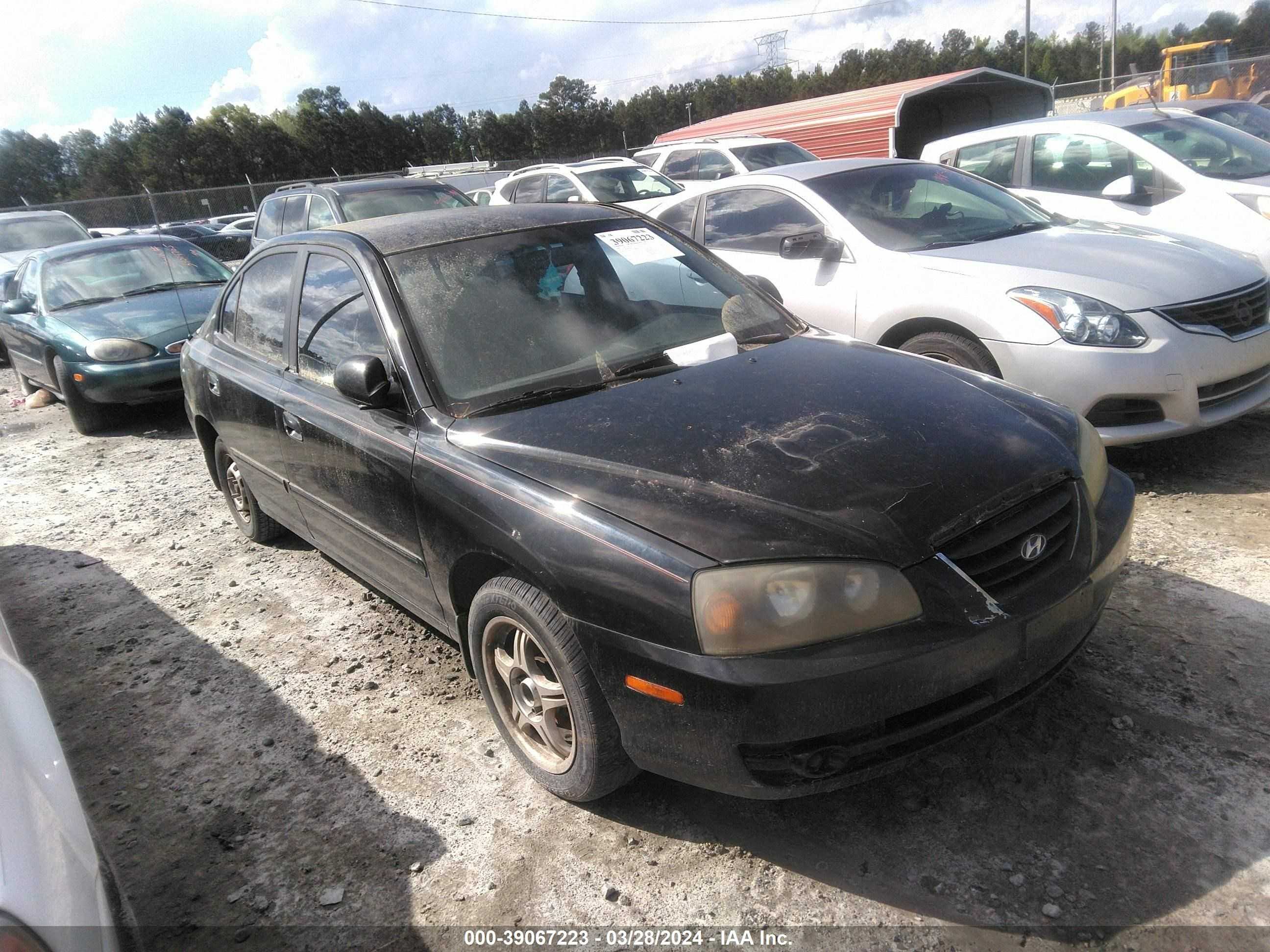 hyundai elantra 2004 kmhdn46d24u881329