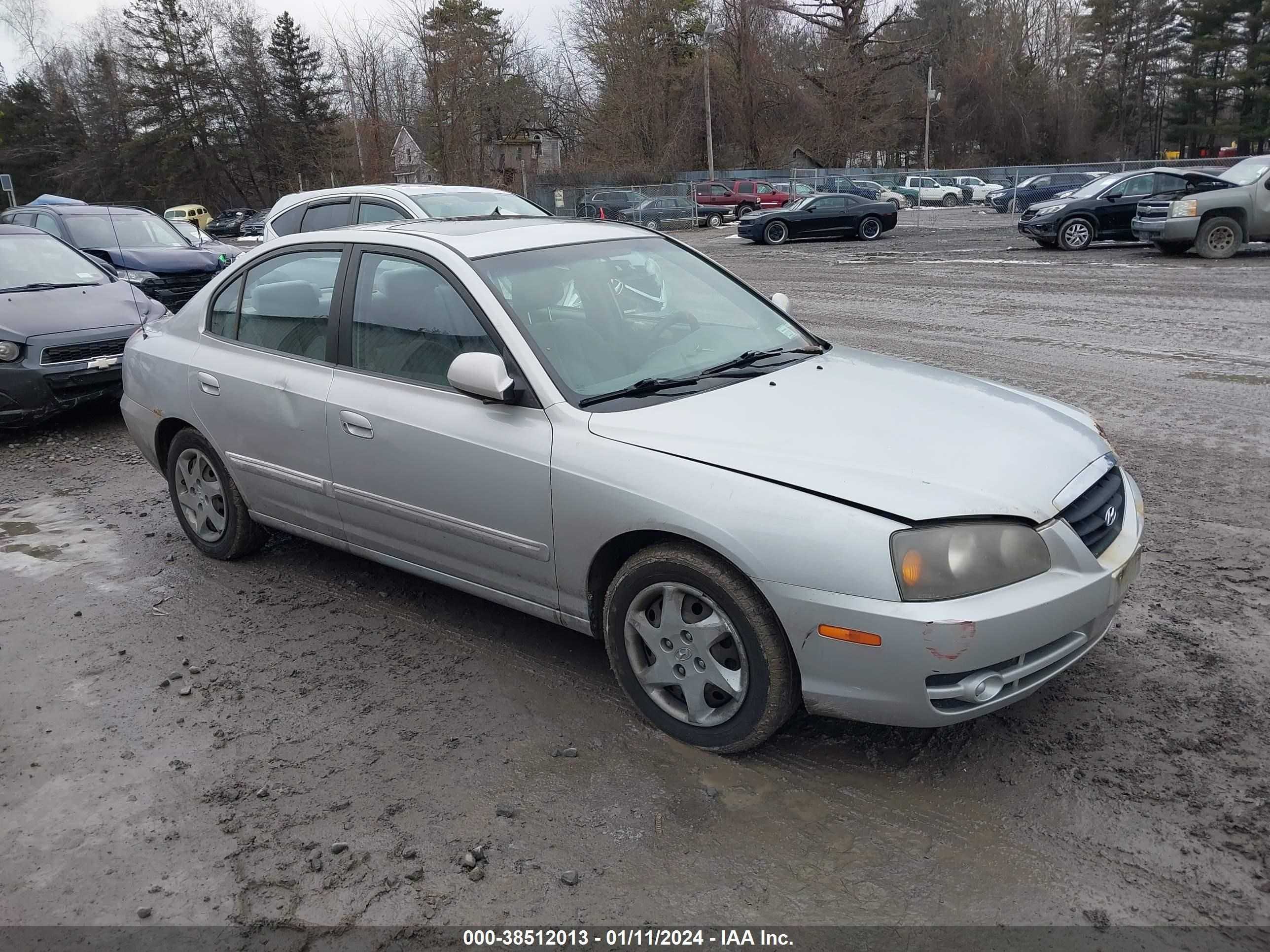 hyundai elantra 2004 kmhdn46d54u816619