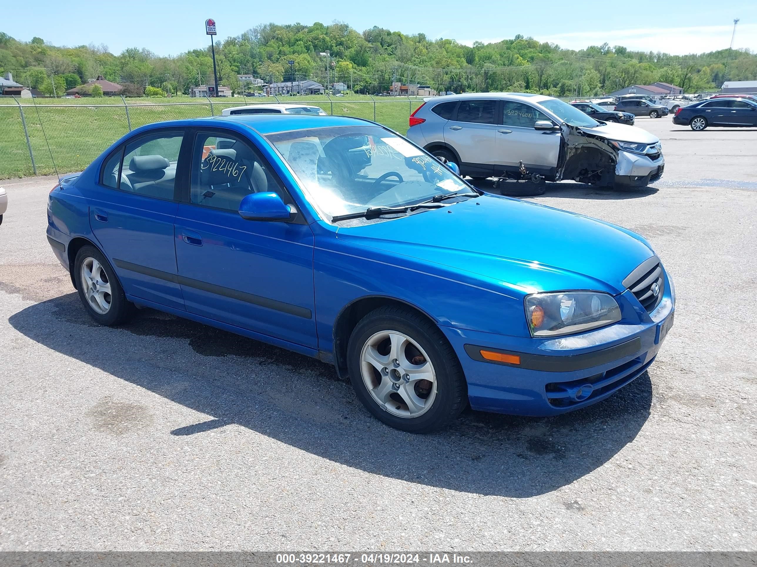 hyundai elantra 2004 kmhdn46d94u915668