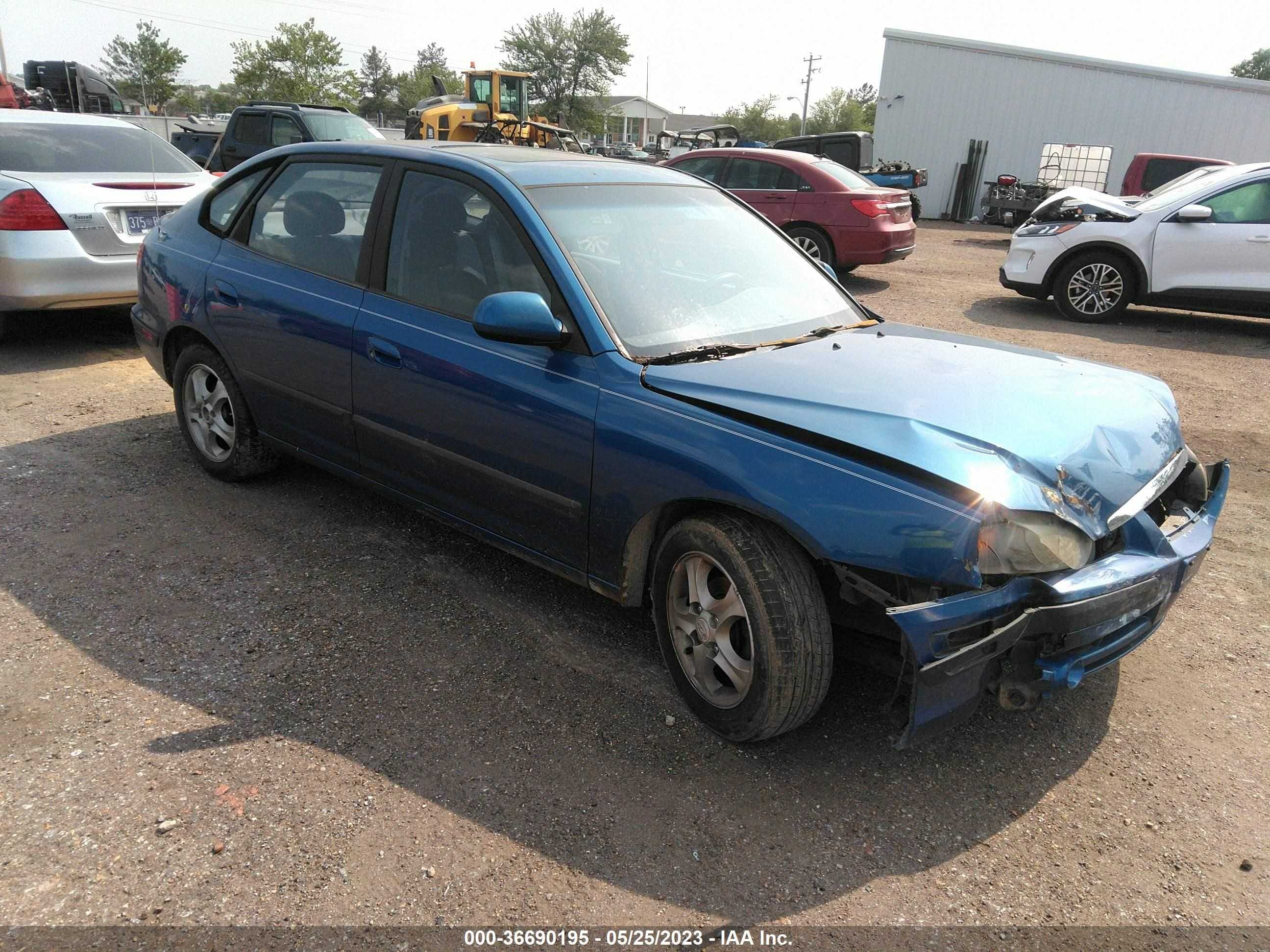 hyundai elantra 2005 kmhdn56d55u152491