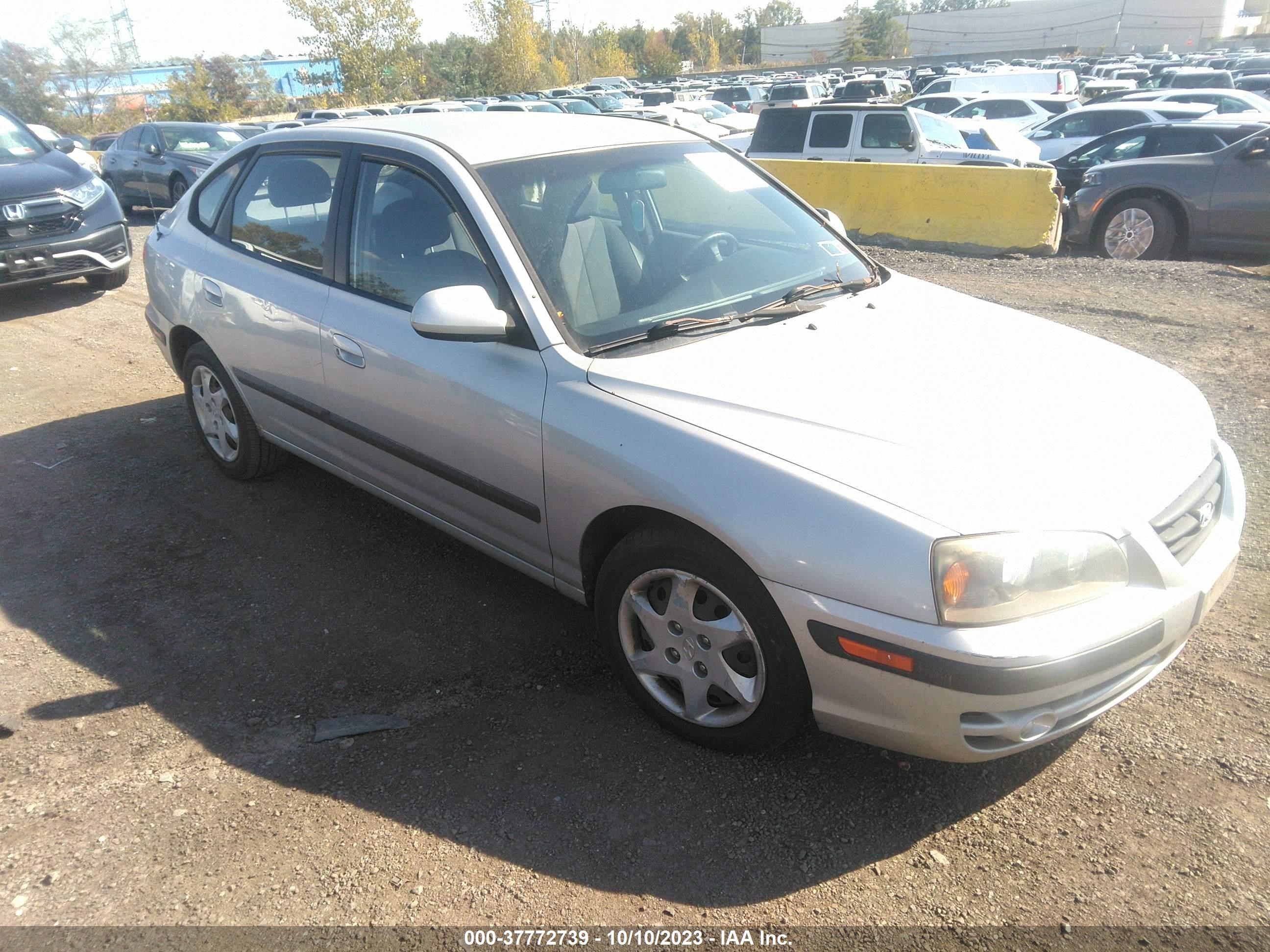 hyundai elantra 2006 kmhdn56d76u202681