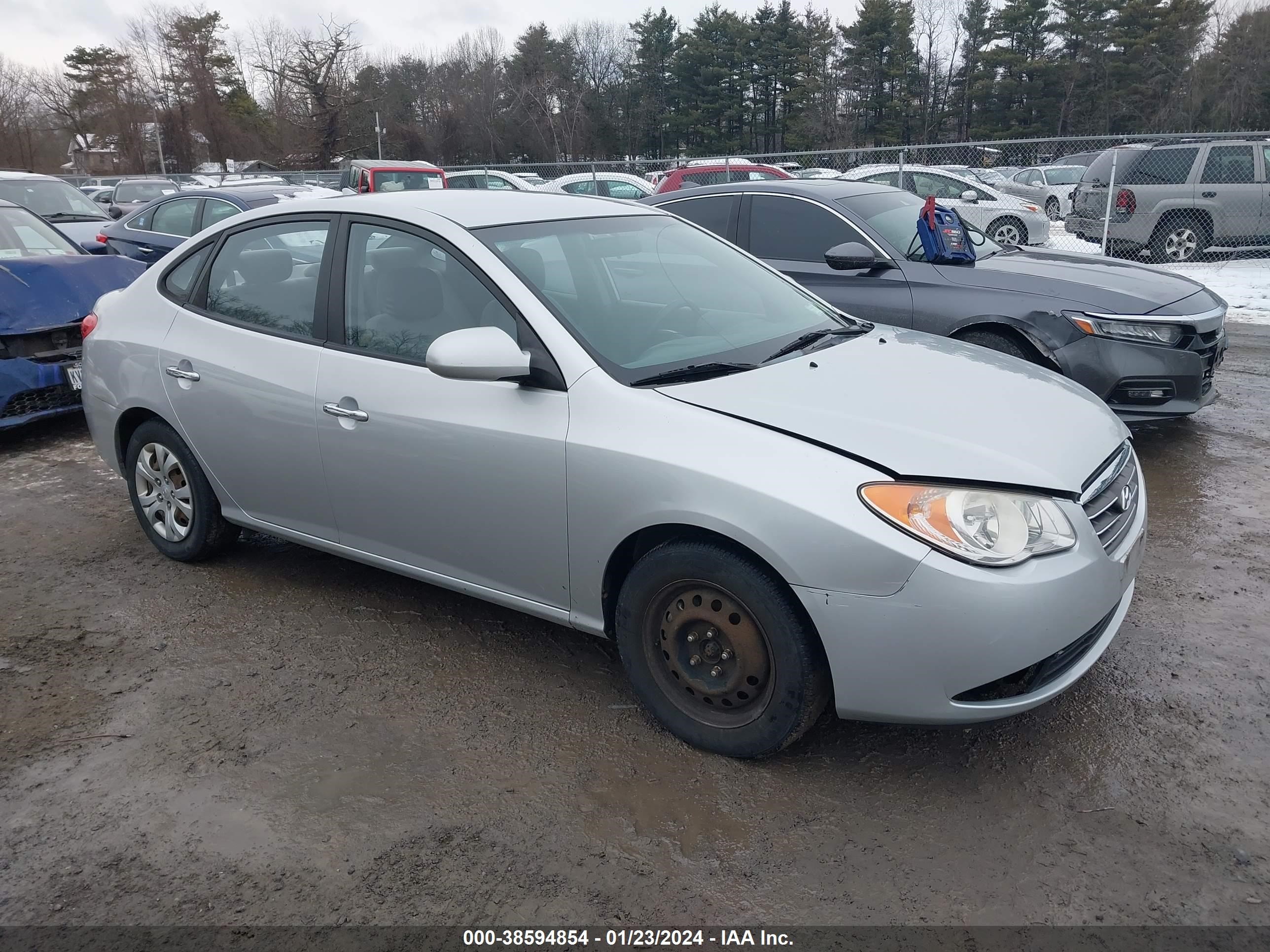 hyundai elantra 2009 kmhdu46d29u749505