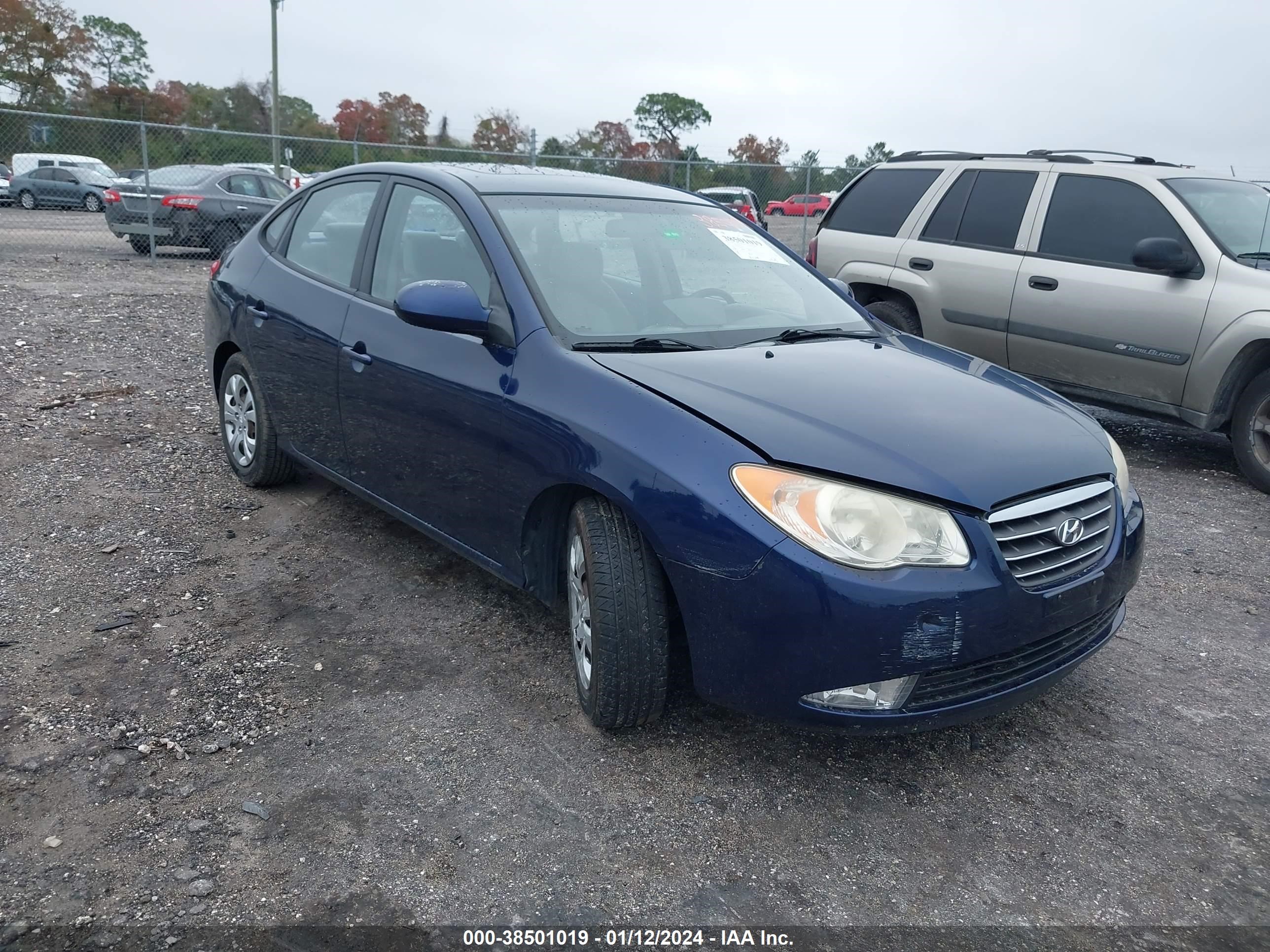 hyundai elantra 2009 kmhdu46d49u717042