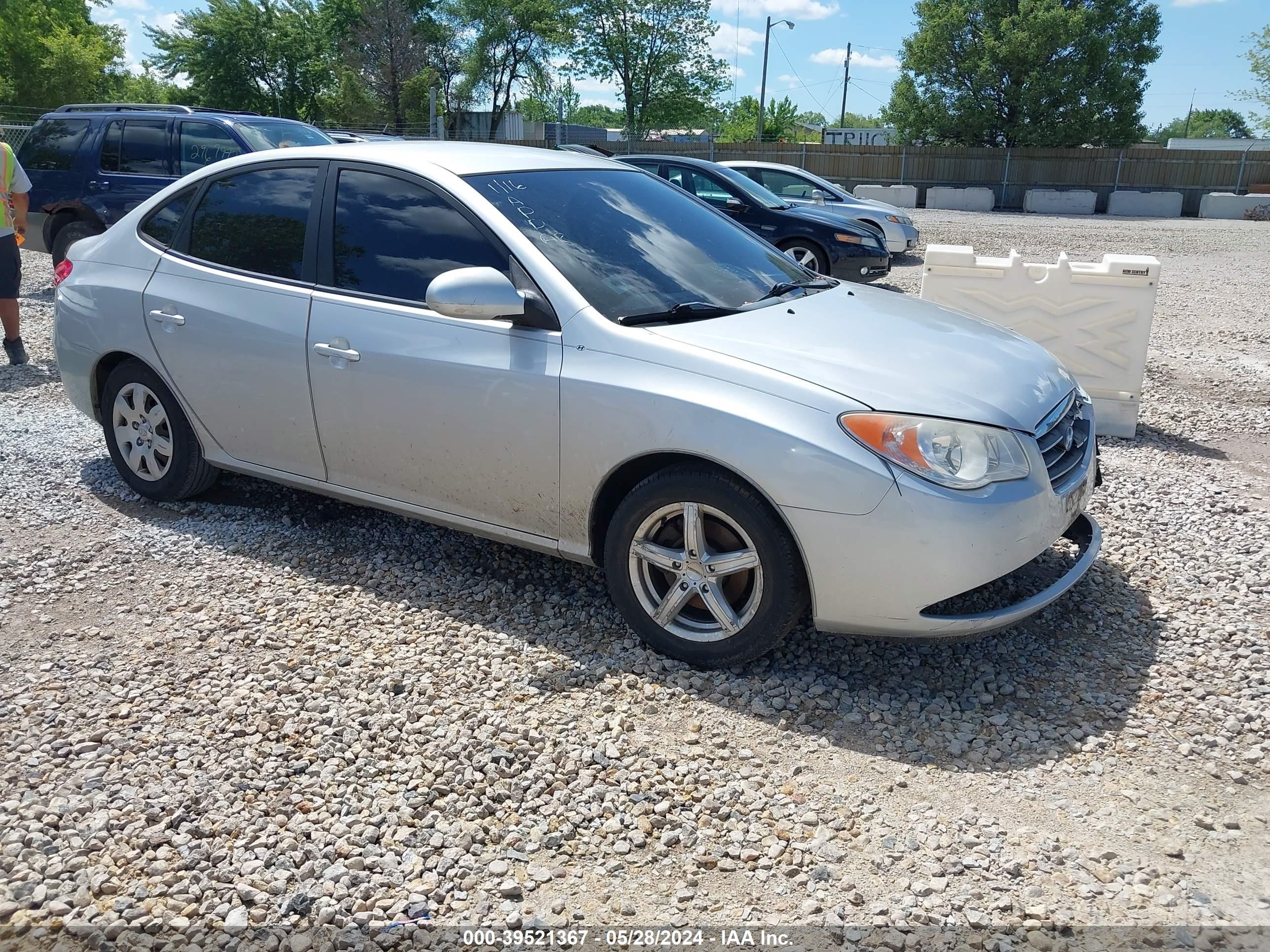 hyundai elantra 2007 kmhdu46d57u265342