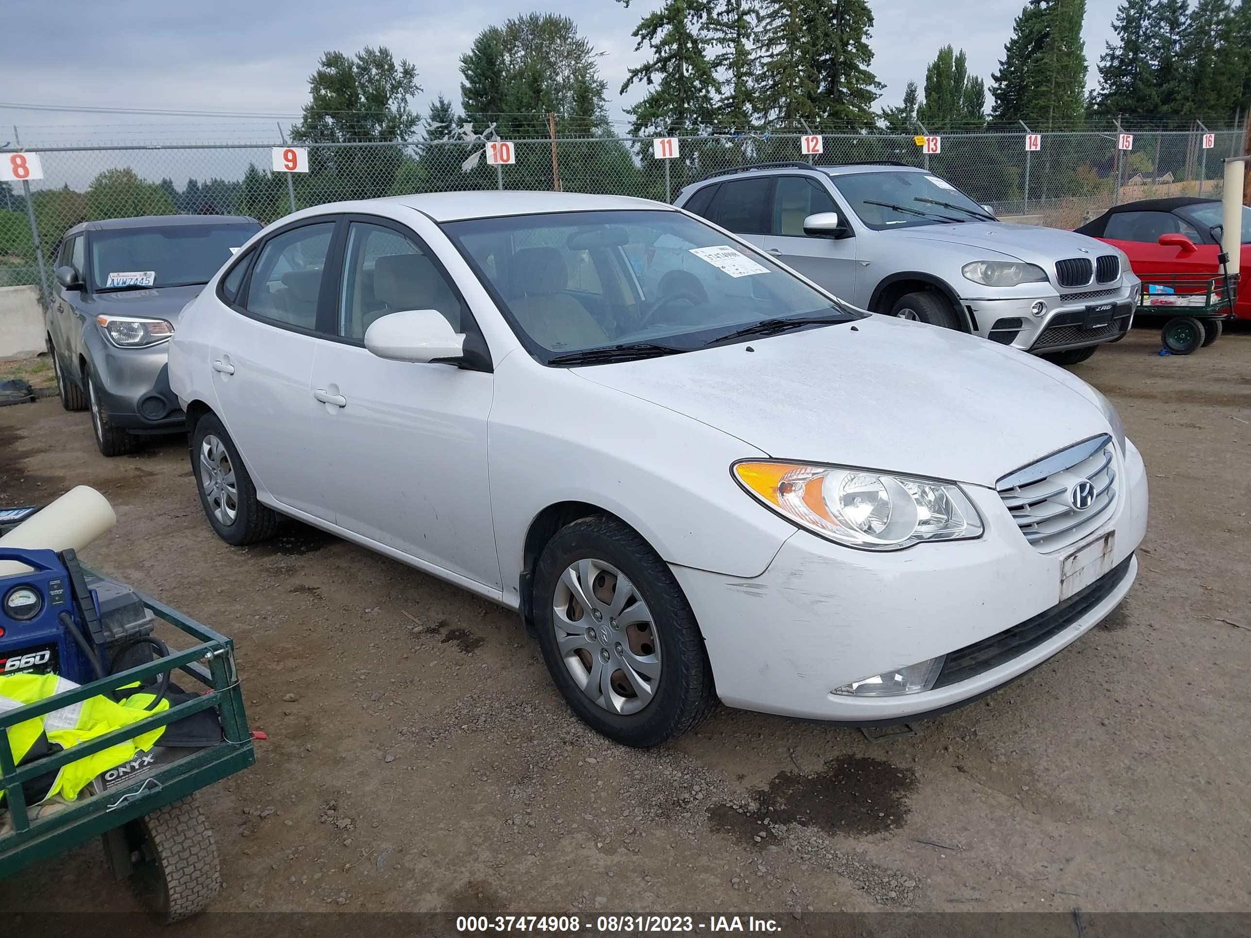 hyundai elantra 2010 kmhdu4ad7au183305