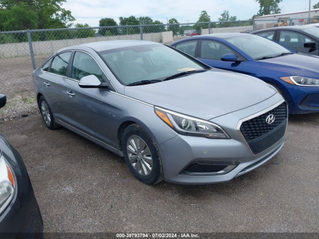 hyundai sonata hybrid 2016 kmhe24l10ga037481