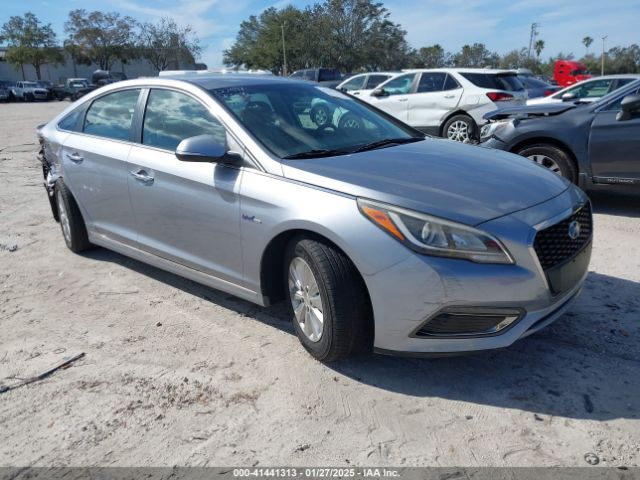 hyundai sonata 2016 kmhe24l13ga038494