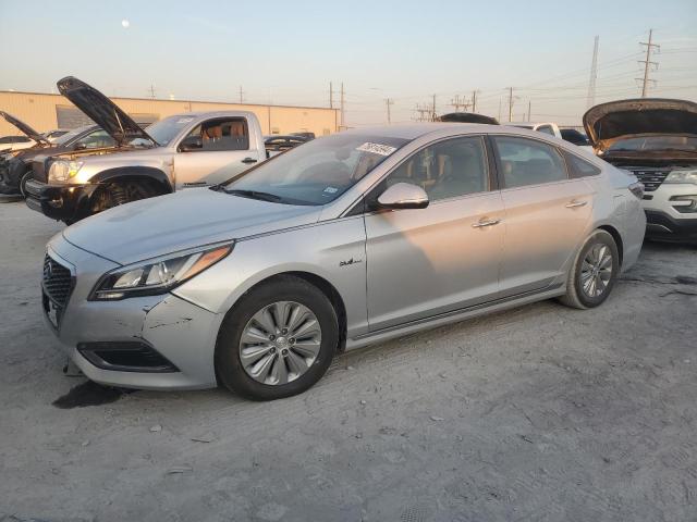 hyundai sonata hyb 2017 kmhe24l14ha048064