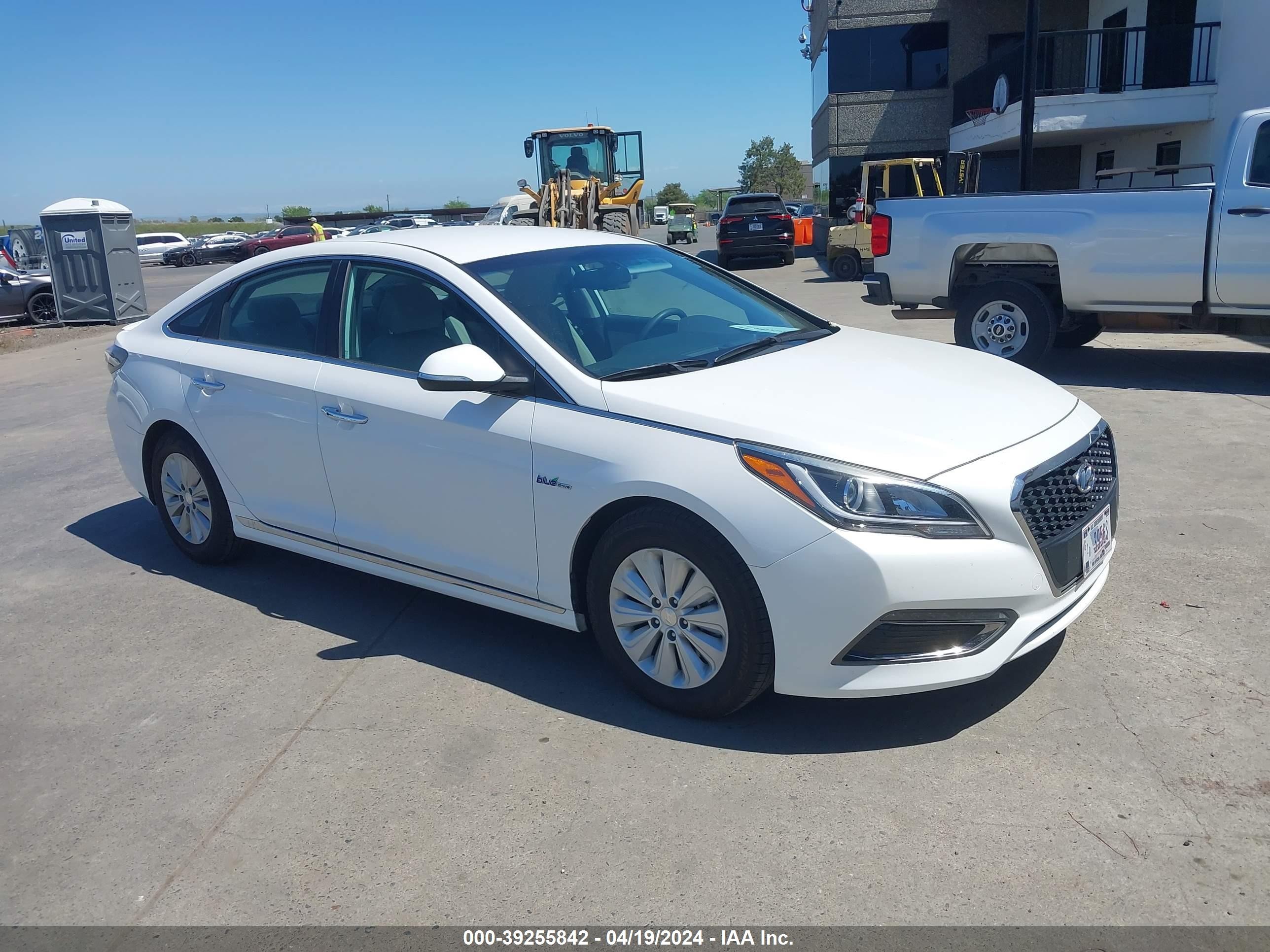 hyundai sonata hyb 2016 kmhe24l15ga041526