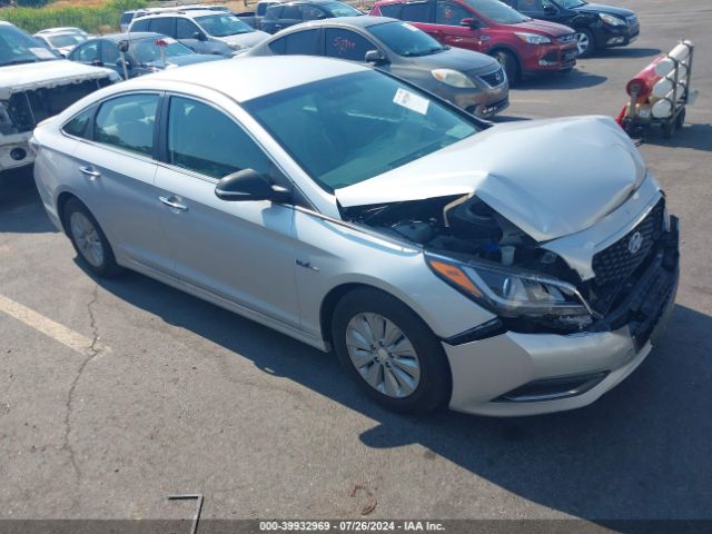 hyundai sonata 2016 kmhe24l18ga014126