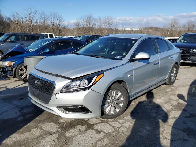 hyundai sonata hyb 2017 kmhe24l19ha055950