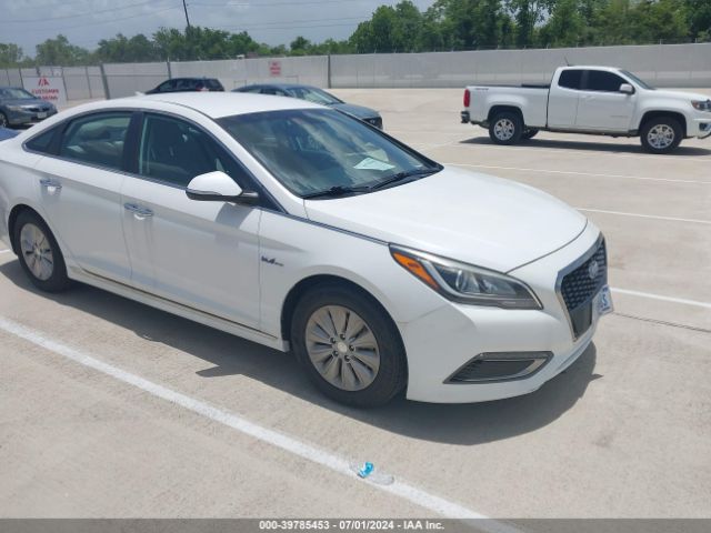 hyundai sonata hybrid 2016 kmhe24l1xga039433