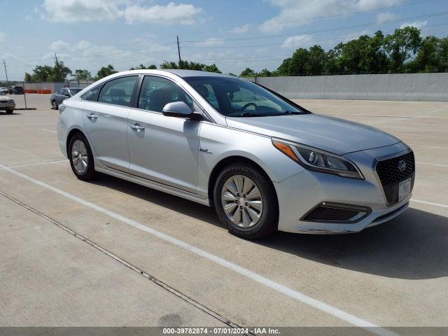 hyundai sonata hybrid 2016 kmhe24l1xga040680