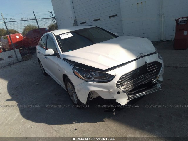 hyundai sonata hybrid 2019 kmhe24l31ka092094