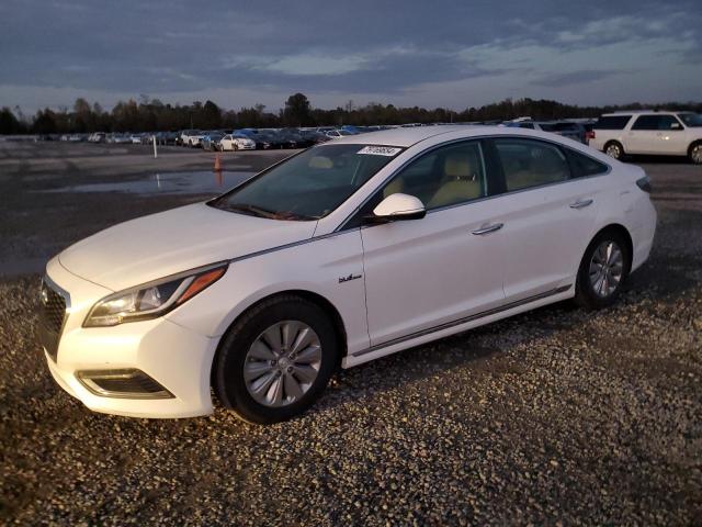 hyundai sonata hyb 2017 kmhe24l39ha068697