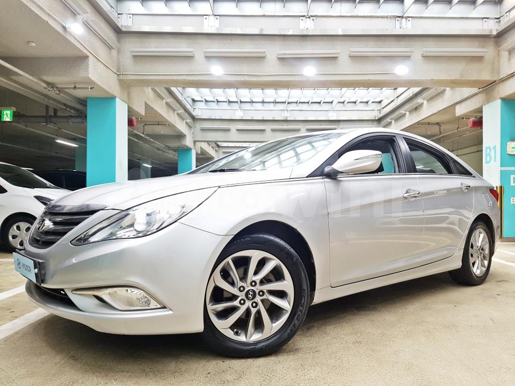 hyundai yf sonata the brilliant 2014 kmhec41lbea653780