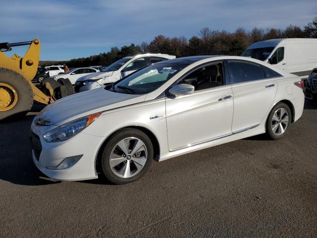 hyundai sonata 2011 kmhec4a45ba011171