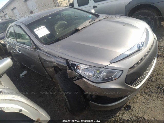 hyundai sonata hybrid 2013 kmhec4a45da092577